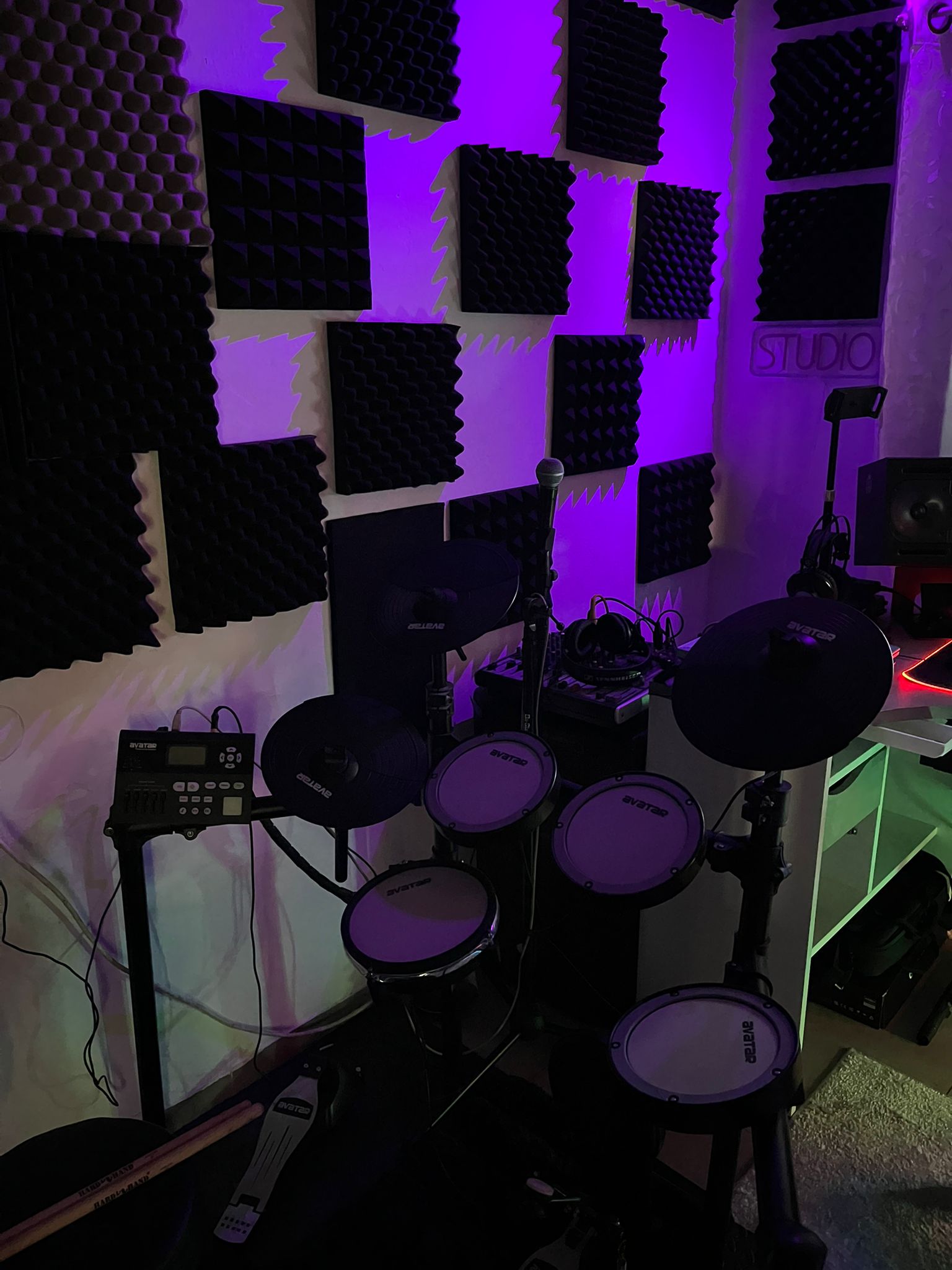 Studio1